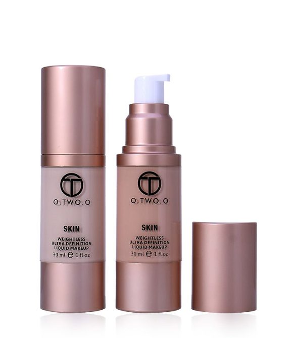 O.TWO.O Whitening Foundation Αδιάβροχο 30ml