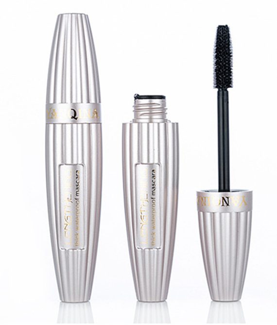 Αδιάβροχη Μάσκαρα σε Ασημί Συσκευασία (Beauty 11417)